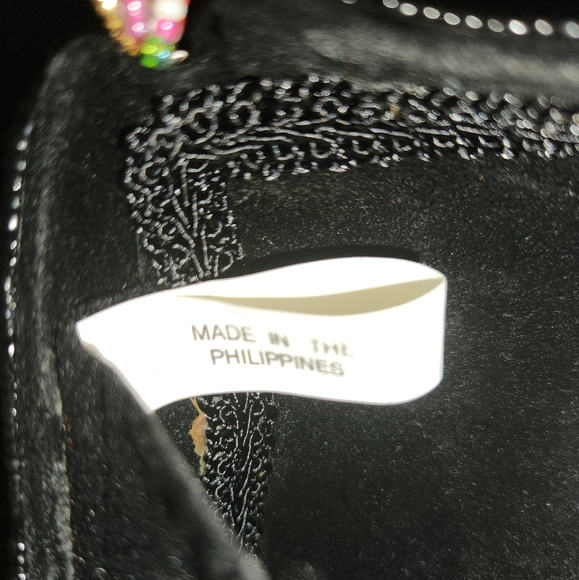 MARY FRANCES Beaded Embellished Clamshell Purse Crossbody Bag EUC - Picture 8 of 16